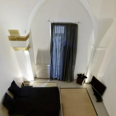 Zenthe Small Luxury