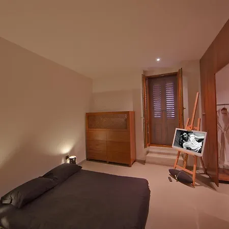 Zenthe Small Luxury And Yoga برينديسي