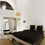 Zenthe Small Luxury And Yoga Panzió 4*