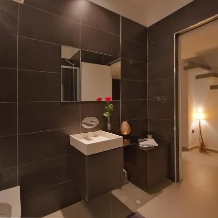 Zenthe Small Luxury And Yoga 布林迪西