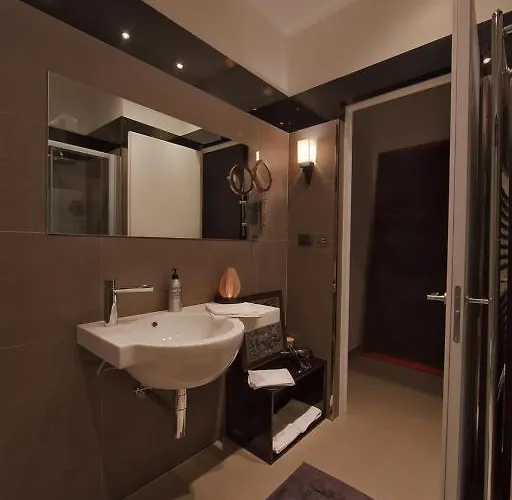 B&B Zenthe Small Luxury And Yoga 브린디시