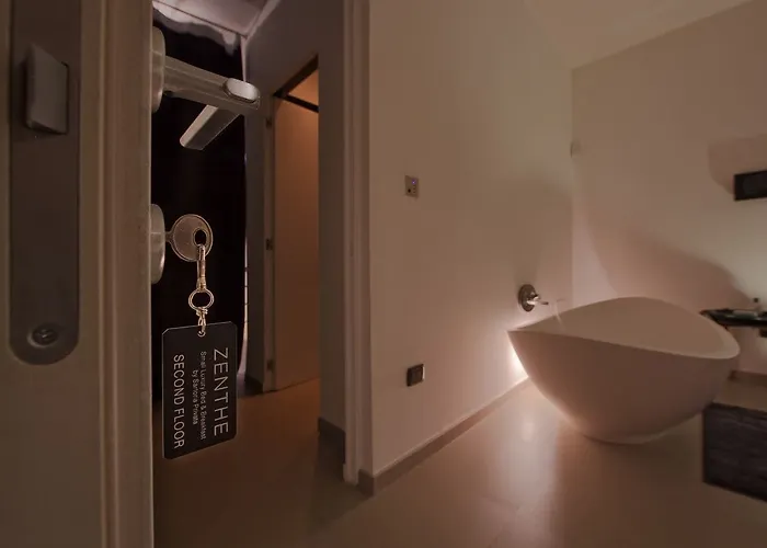 B&B Zenthe Small Luxury And Yoga 브린디시