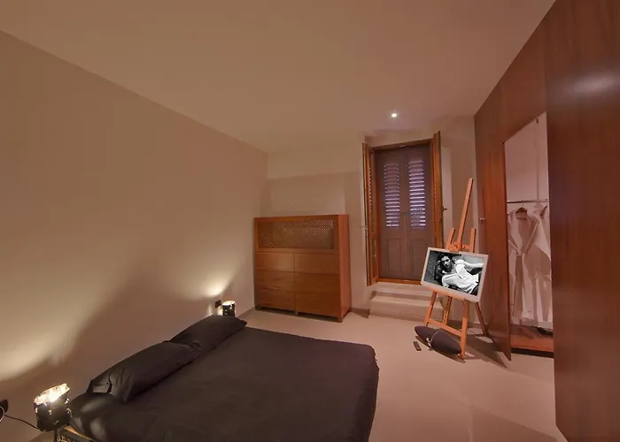 Zenthe Small Luxury Бриндизи